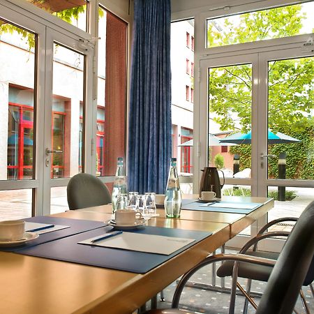 Tryp By Wyndham Halle Halle  Business photo